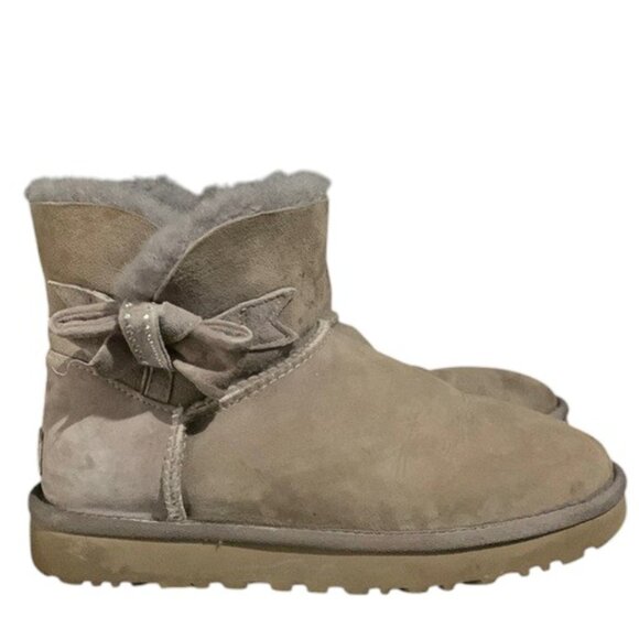 UGG Jackee Knot Sparkle Boots Women’s 7 Black Suede Shearling Winter Warm Cozy - Picture 1 of 12